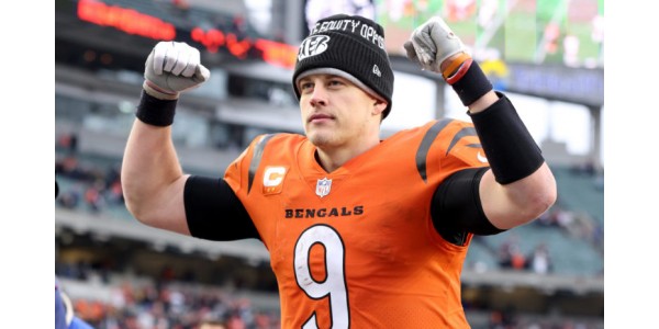 Nuorten pelinrakentajien Joe Burrown ja Justin Herbertin henki